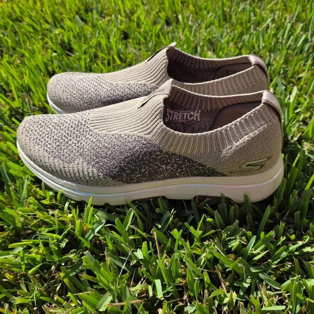 Skechers Go Walk 5 Men's Size 14 Gray Slip On Walking Shoes Stretch Sneaker